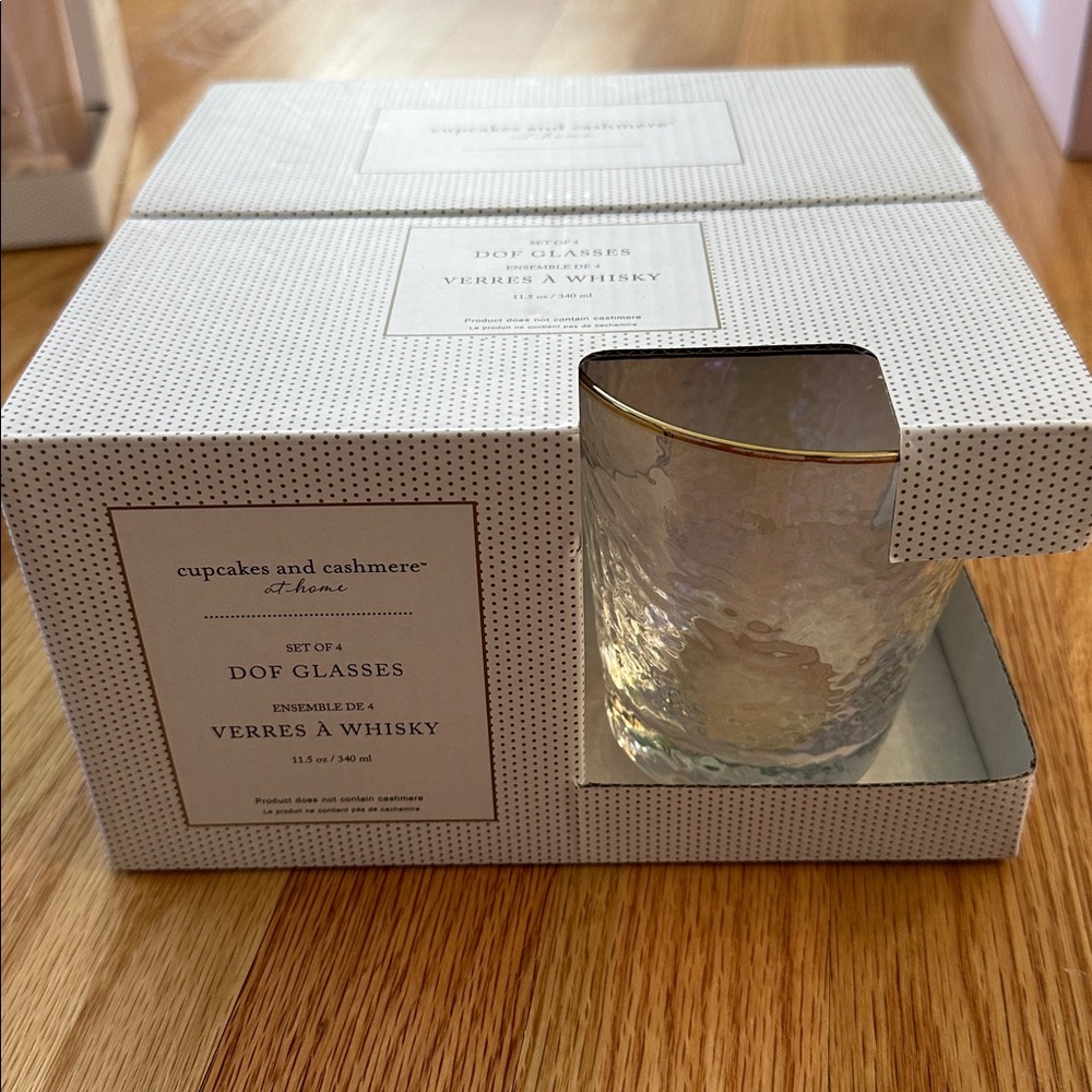 NEW Cupcakes & Cashmere 4 DOF Glasses With Gold Rim hammered iridescent shiny